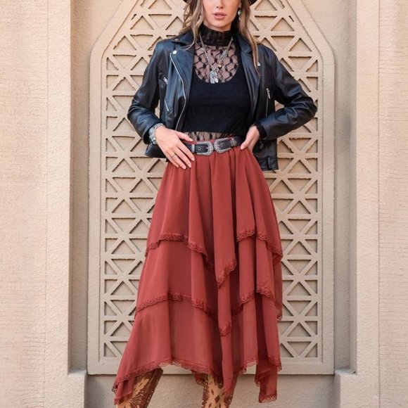 MODA ME COUTURE Dresses & Skirts - Boho Asymmetrical Hem Layer midi Skirt